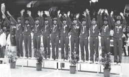 1986年9月,中国女排第五次夺得世界冠军