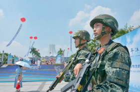 武警官兵为中国—东盟博览会保驾护航